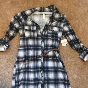Flannel dress with belt